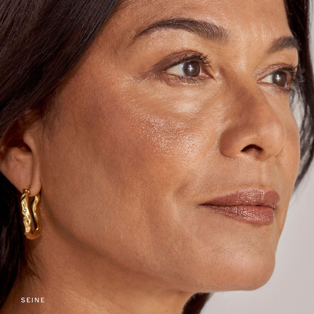 MERIT Bronze Balm Sheer Sculpting Bronzer