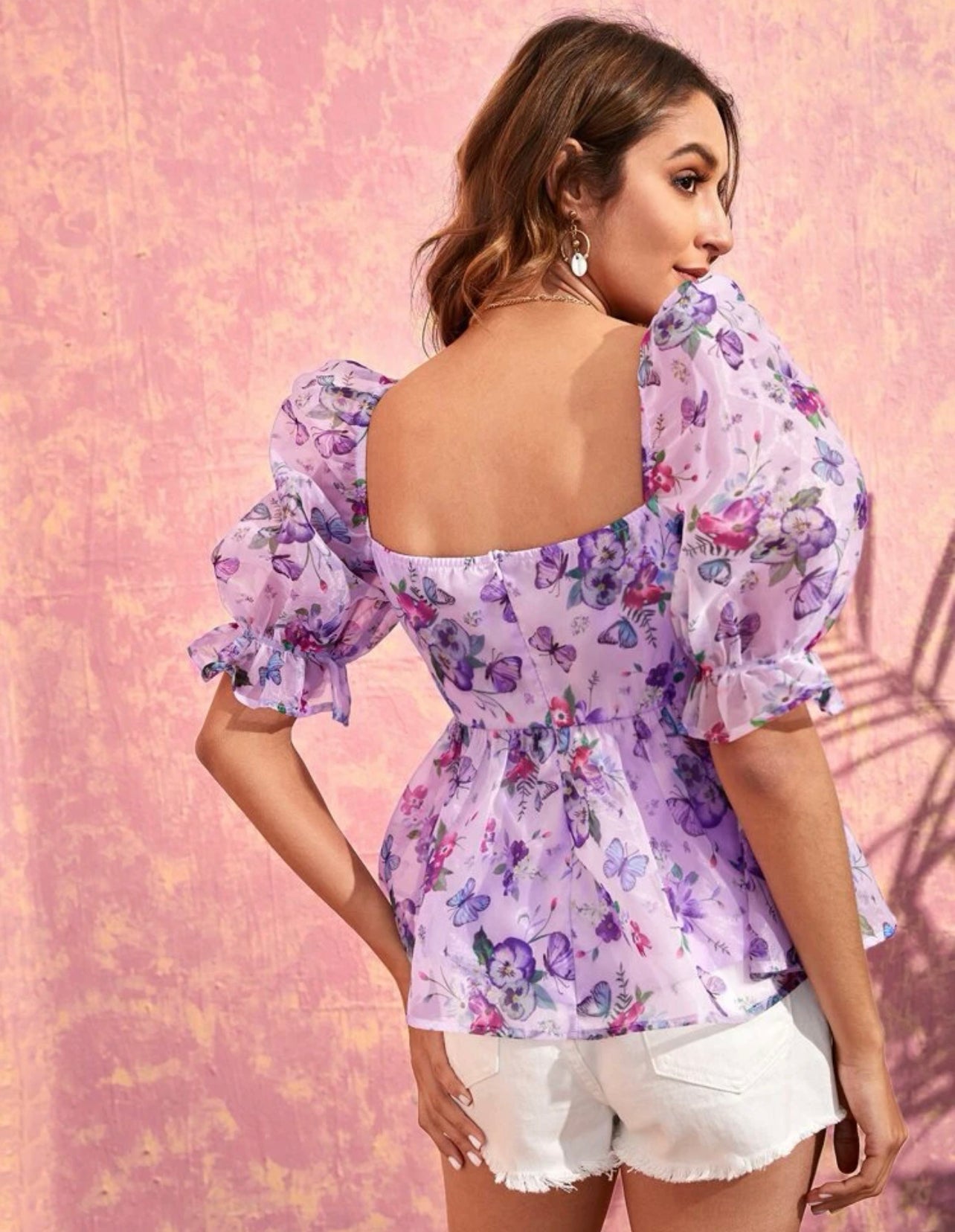 Blusa con estampado de mariposas
