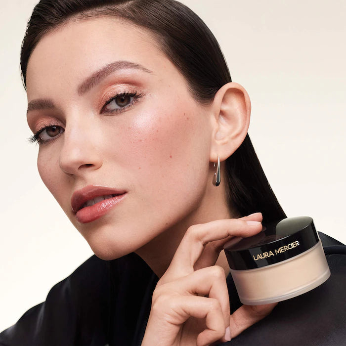 Laura Mercier Translucent Loose Powder & Velour Puff Duo Gift Set