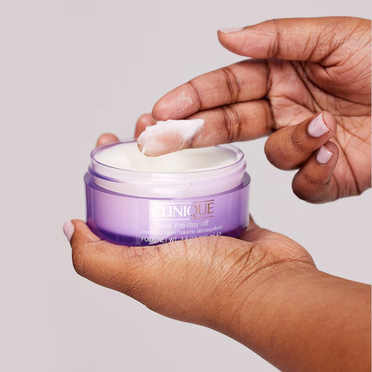 Clinique Take The Day Off Makeup Removing Cleansing Balm