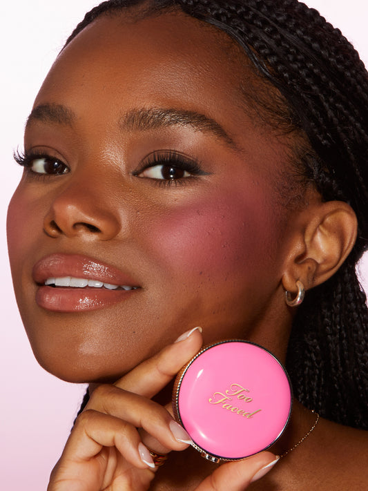 Too Faced Cloud Crush Blurring Powder Blush