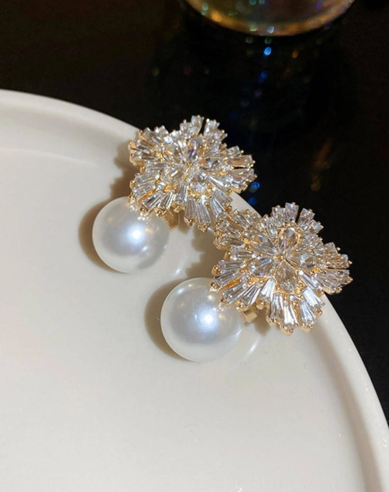 Spark Crystal earrings