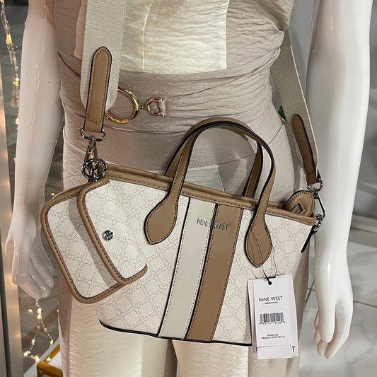 Nine West Spade Mini