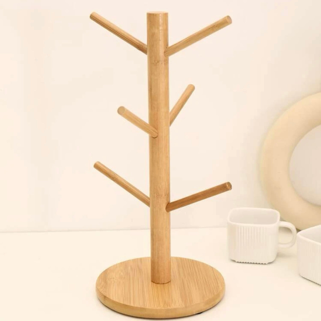 Organizador de tazas de bambú
