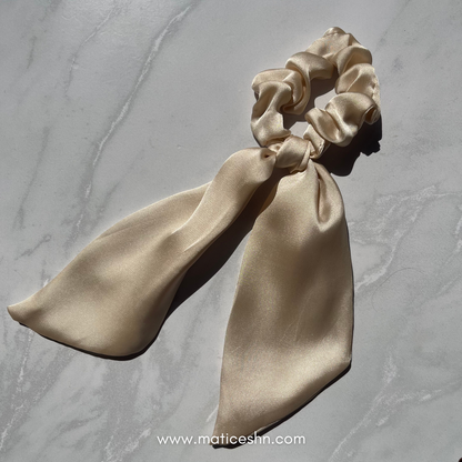 Scrunchie Scarf